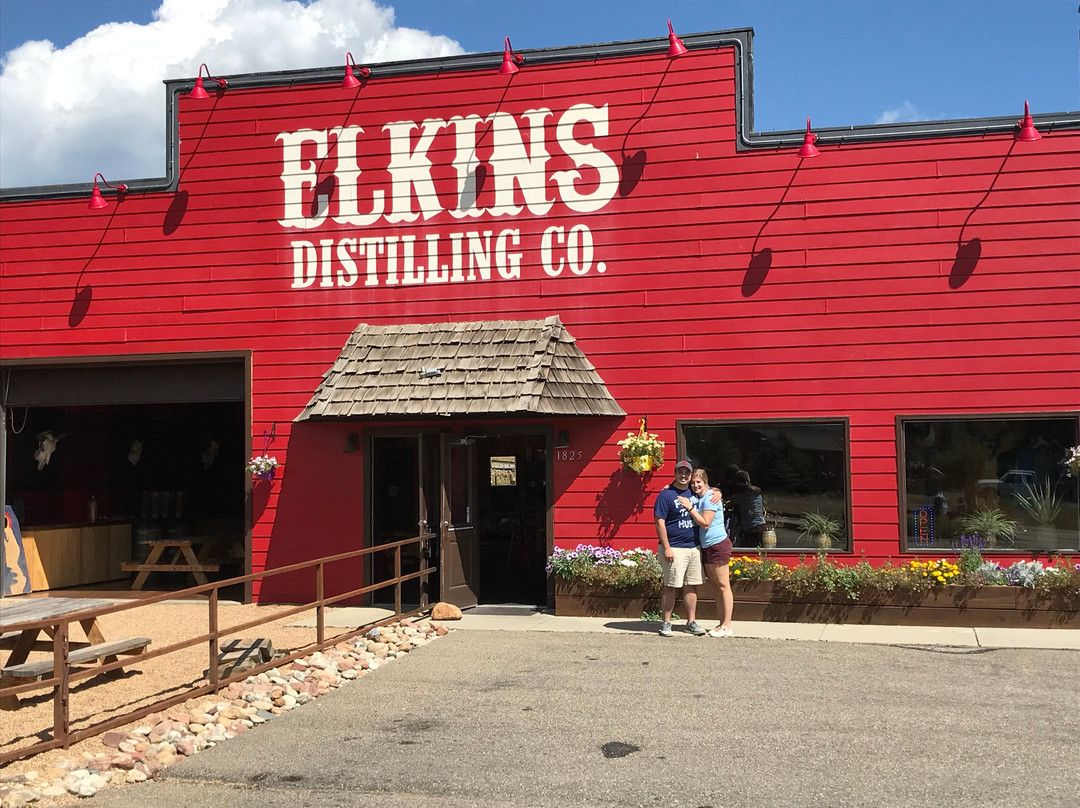 Elkins Distilling Co.-埃斯蒂斯公园必去景点