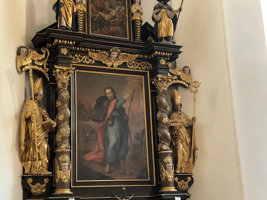 St. Bartholomew's Church景点图片