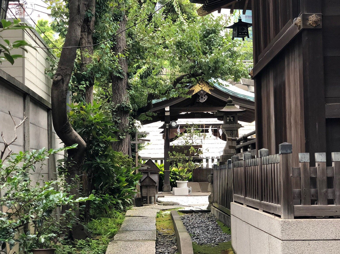 Saiwai Inari Shrine景点图片