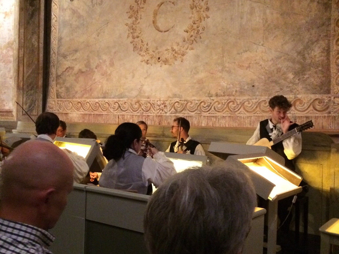 Confidencen Ulriksdals Slottsteater-索尔纳必去景点
