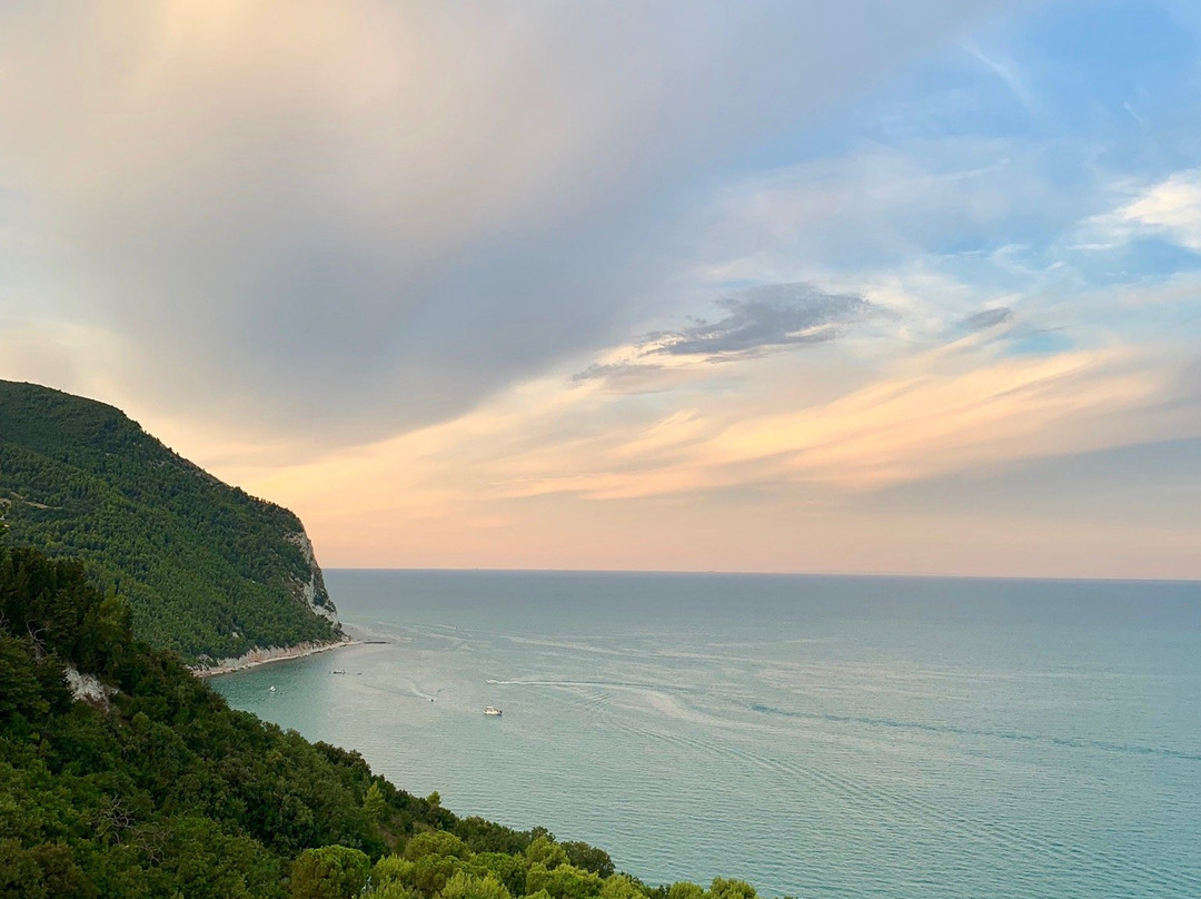 Arco Gotico-Sirolo必去景点