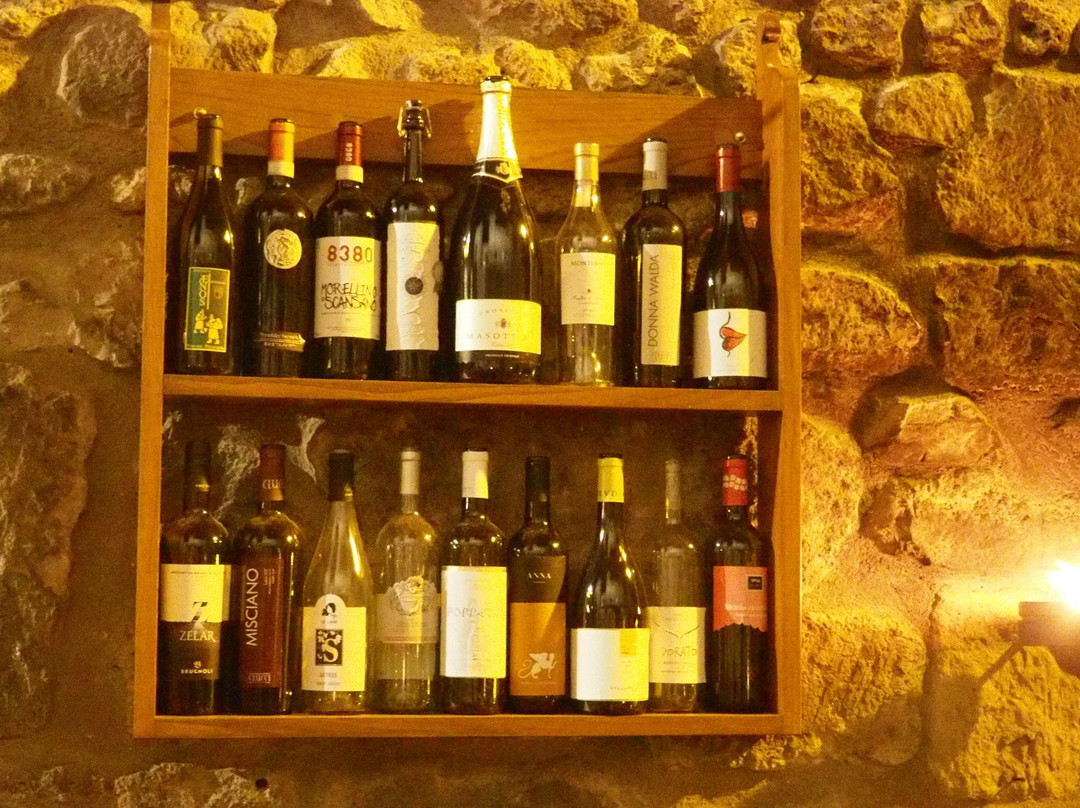 Ænos Enoteca-博尔塞纳必去景点