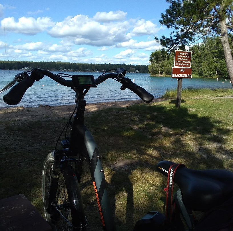 YouEBike Michigan-Holly必去景点