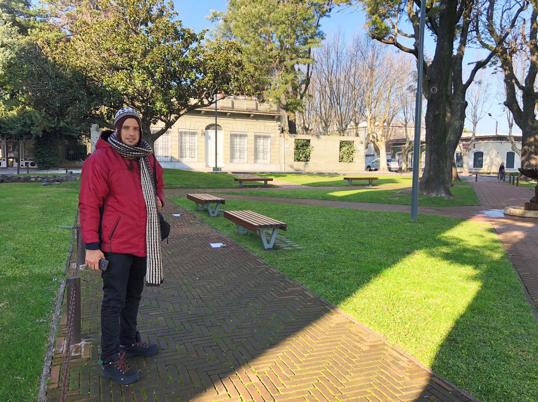 Plaza de Armas-科洛尼亚·德尔萨克拉门托城必去景点