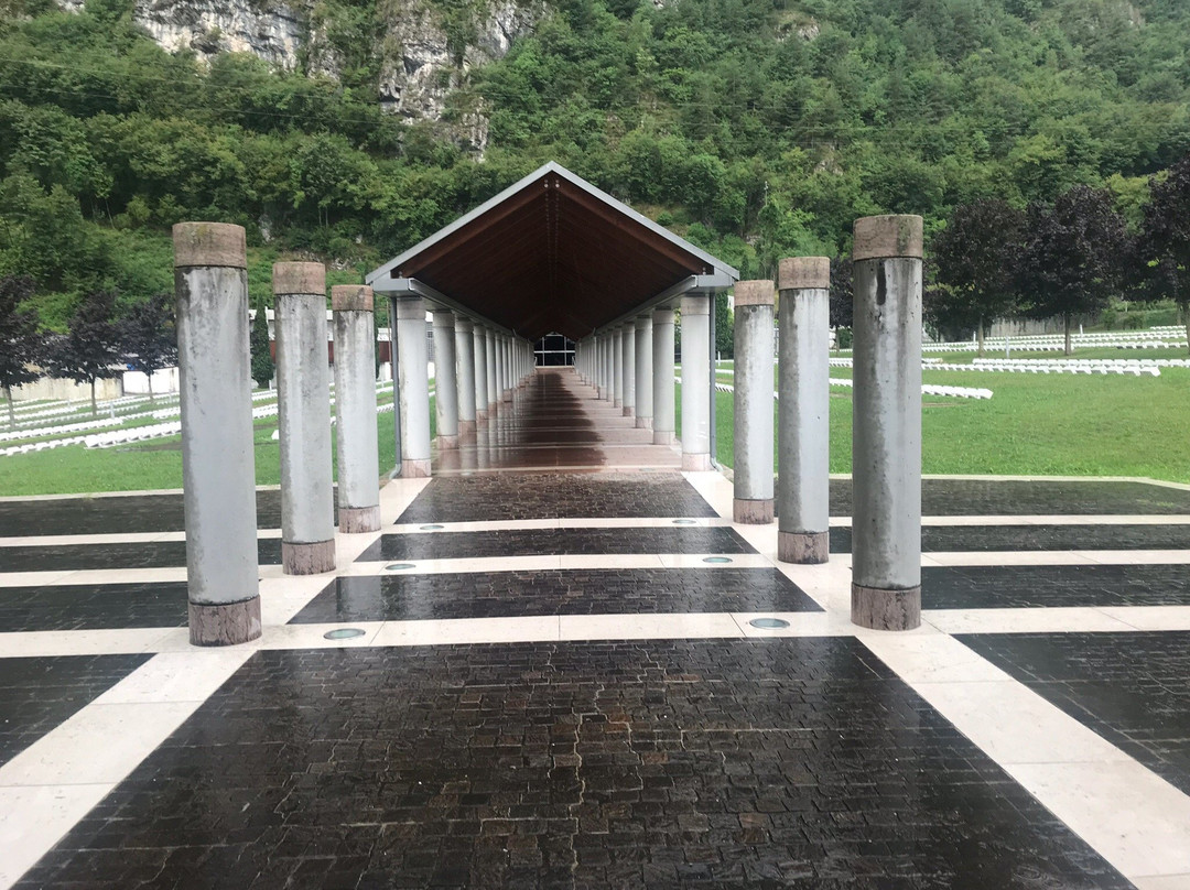 Cimitero Monumentale delle Vittime del Vajont-Fortogna必去景点