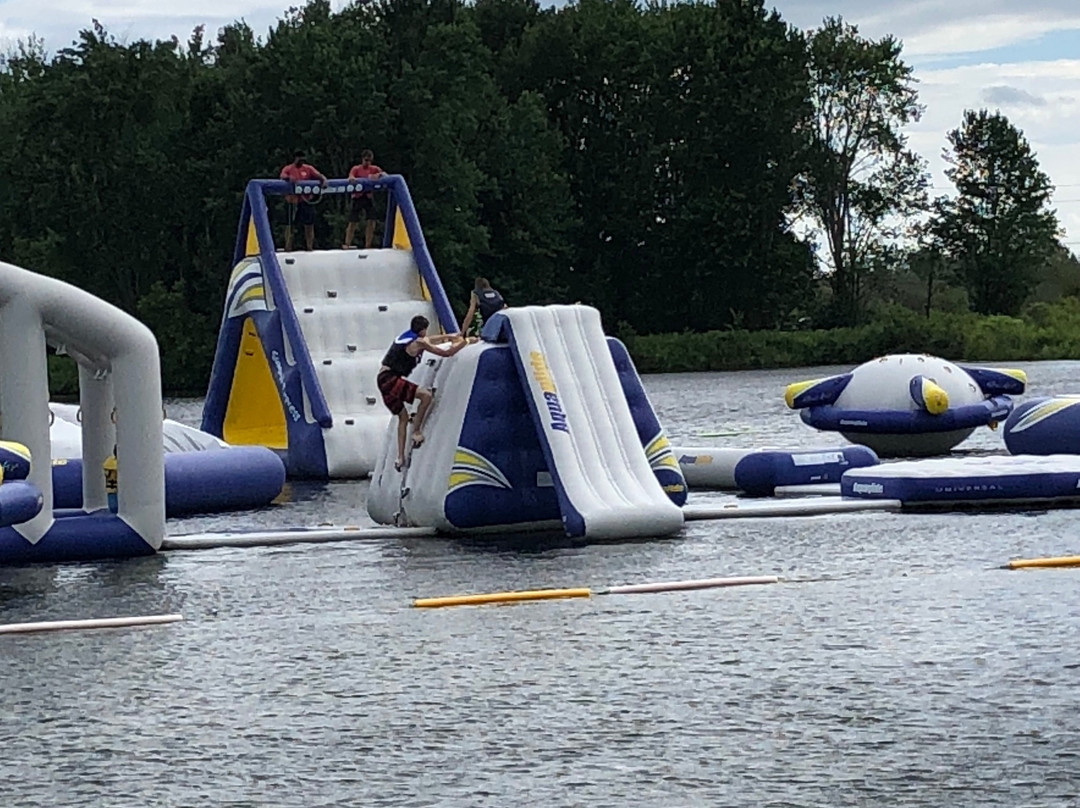 Rail Yard Wake and Aqua Park-East Gwillimbury必去景点