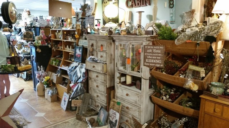 Snooper's Attic-Franklin必去景点