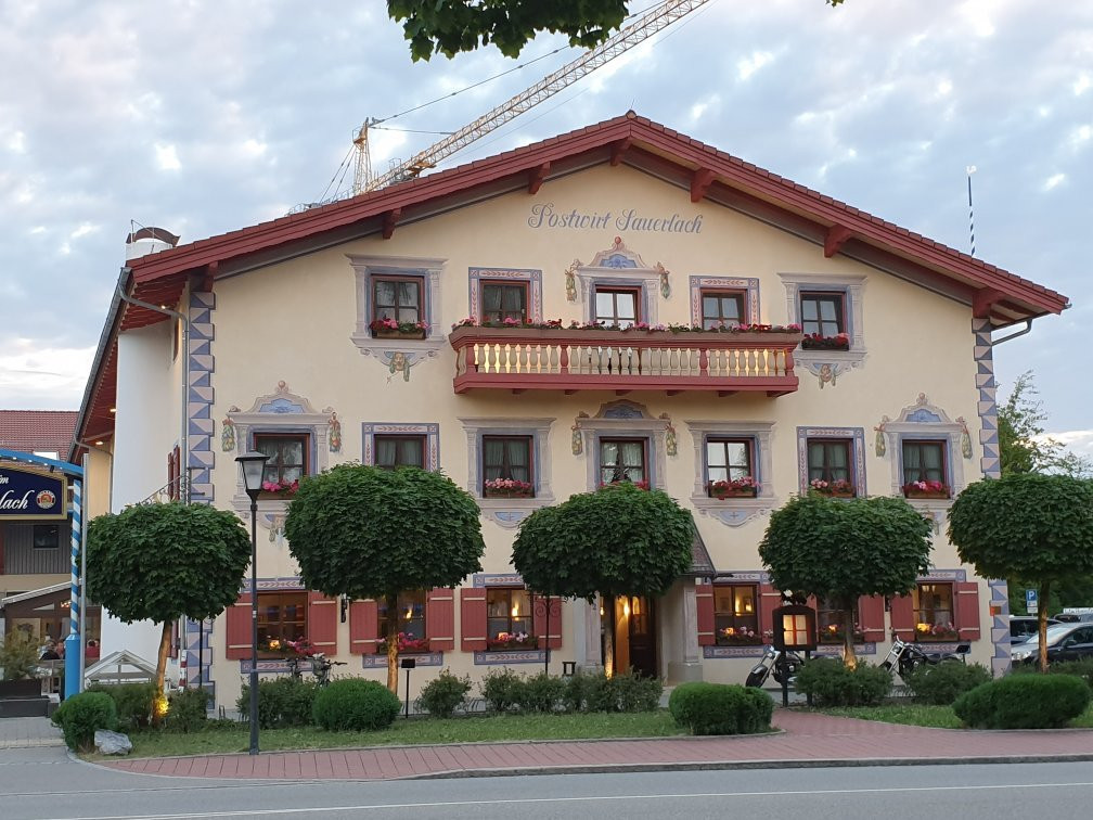 Hotel Sauerlacher Post主图