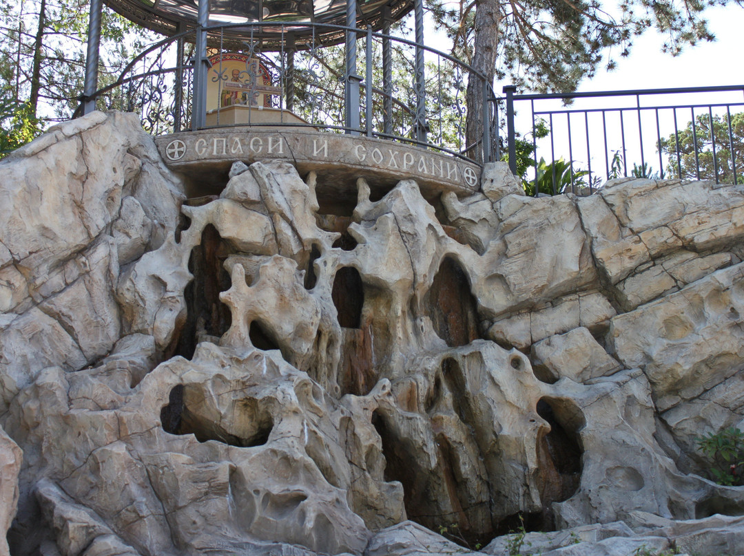 Church of St. Archangel Mikhail-Oreanda必去景点