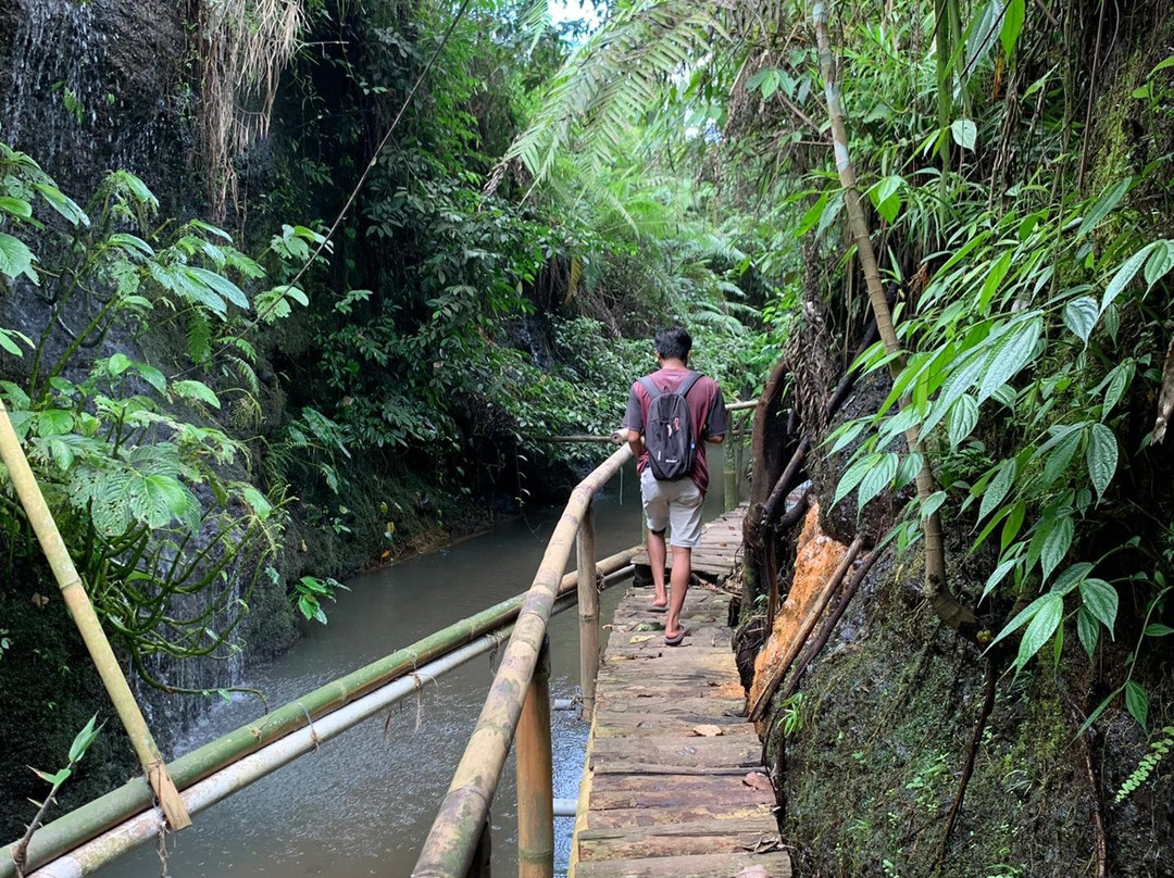 John Rinjani Trekking-Praya必去景点