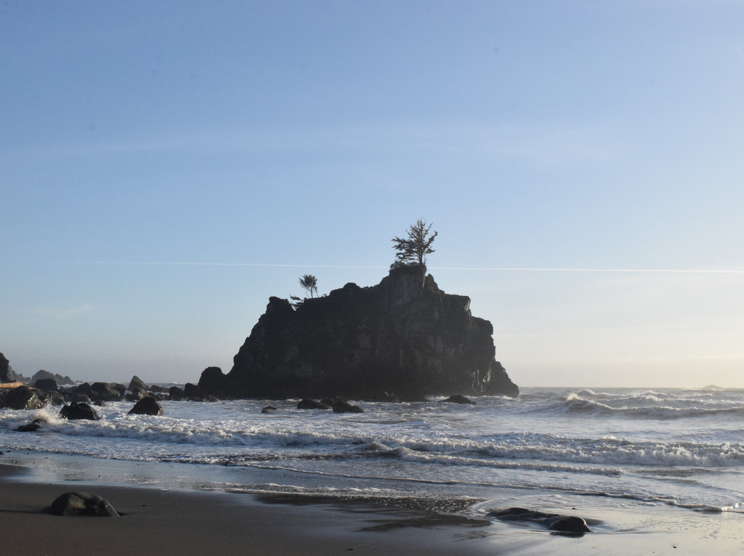 Hidden Beach-克拉马斯必去景点
