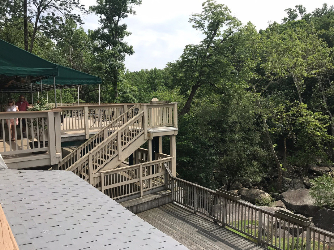 Inn at St. Peter's Village主图