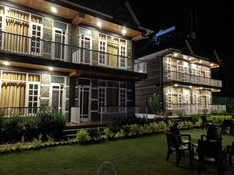 卡姆纳山度假村主图