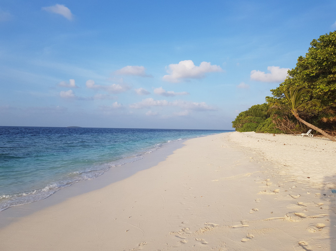 Blue World Dharavandhoo主图