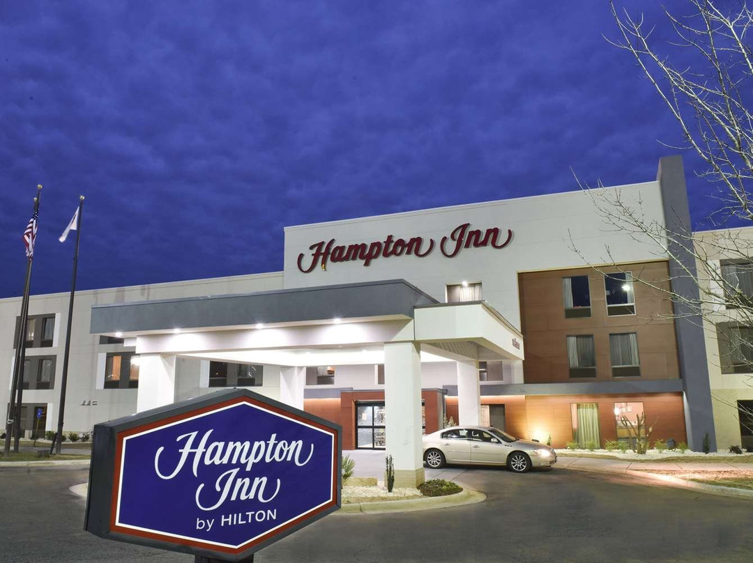 Hampton Inn Madison主图
