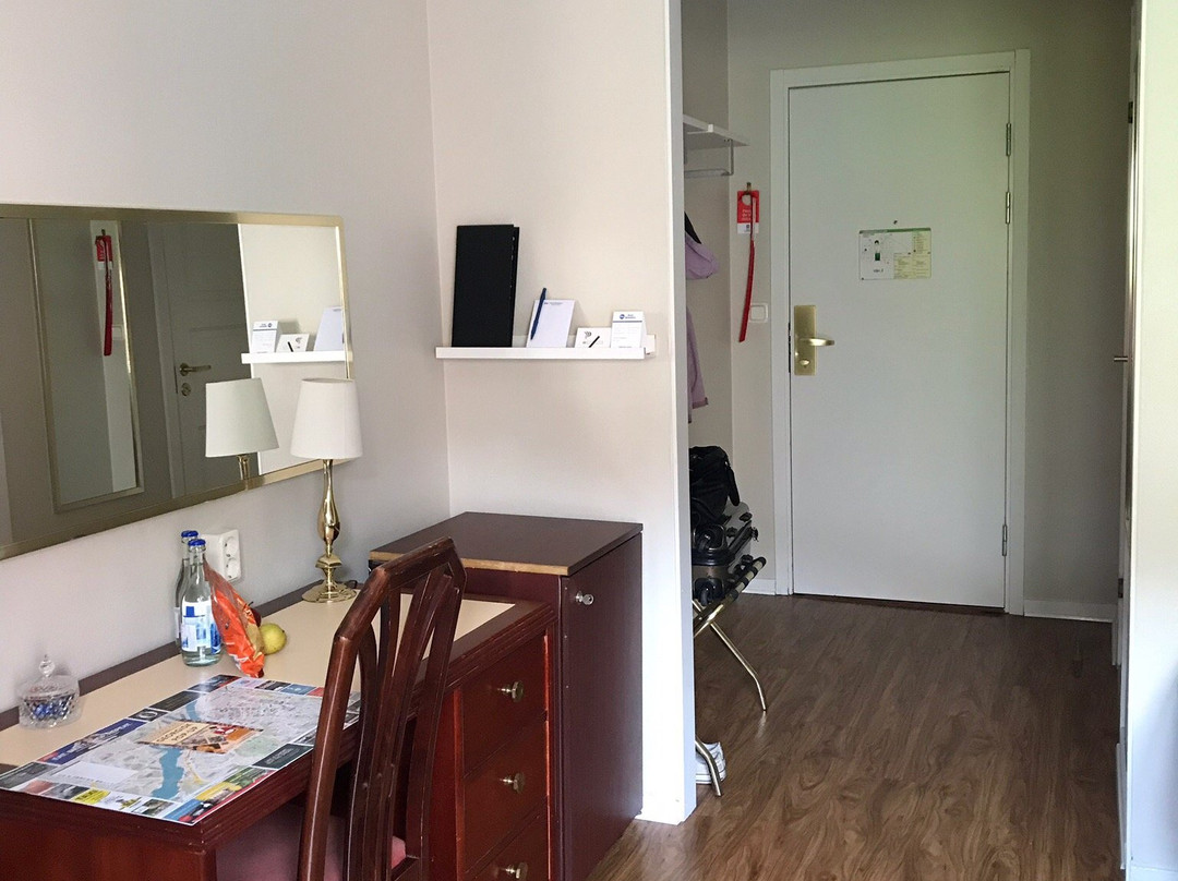 贝斯特韦斯特酒店主图