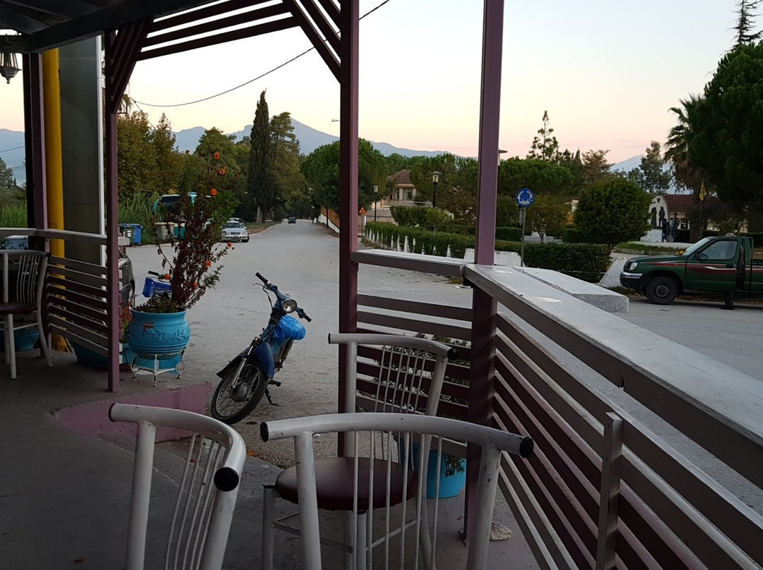 Stefani餐馆和美食-O Meraklis