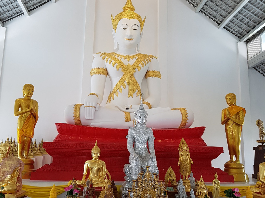 Wat Thip Apson Amon In-滕浓隆必去景点