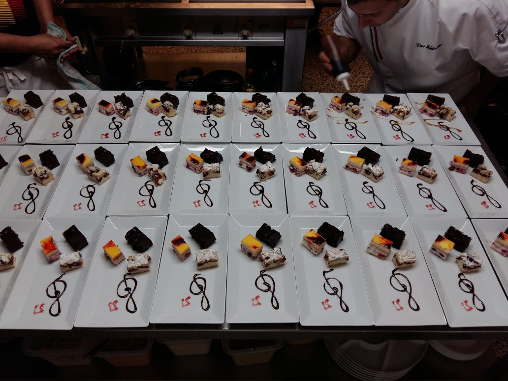 Attalens餐馆和美食-Restaurant l'Avenir