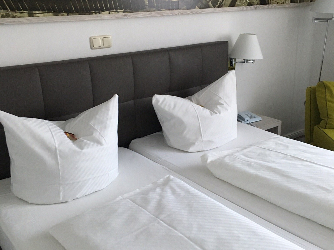 瑞斯登斯酒店主图