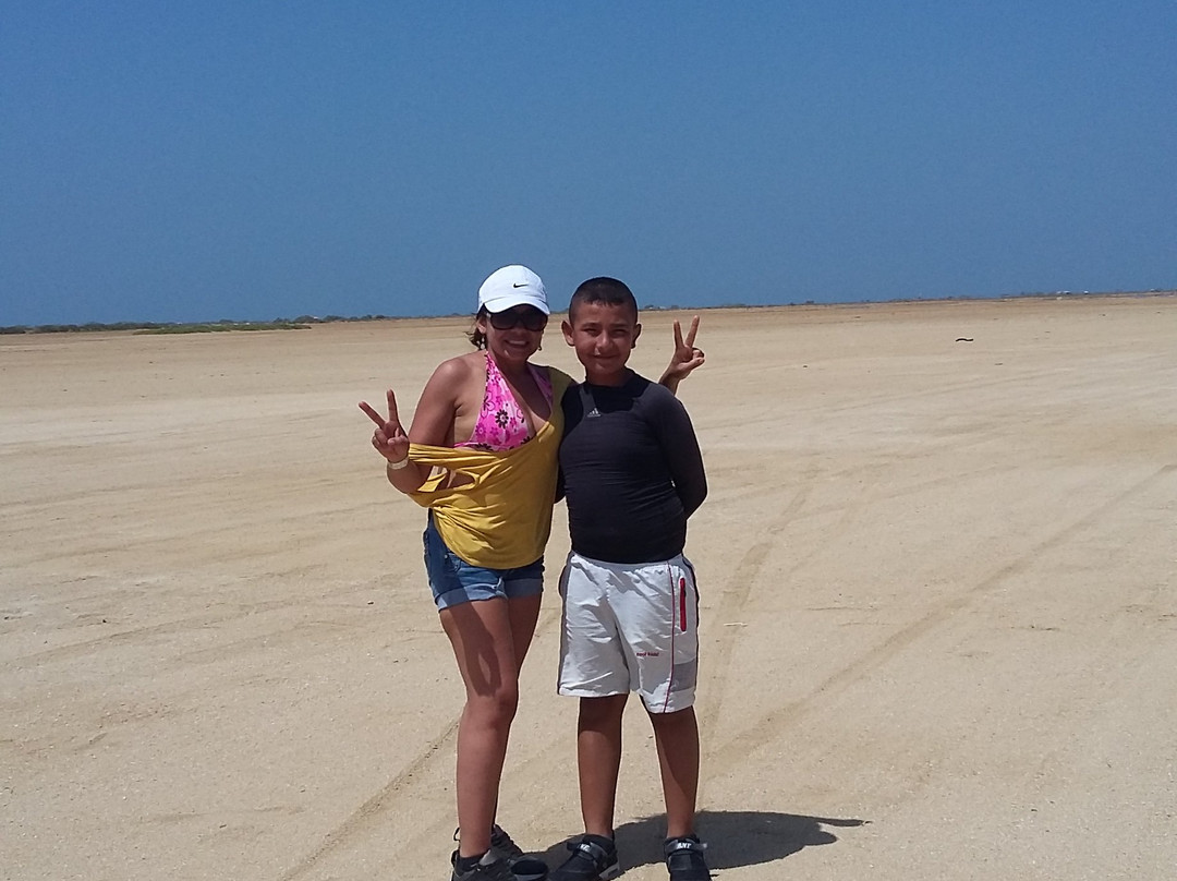 Hotel On Vacation Wayira Beach主图