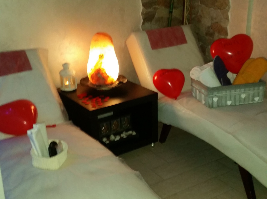 I Devin - Centro Benessere, Estetica e Parrucchiere-Acerra必去景点