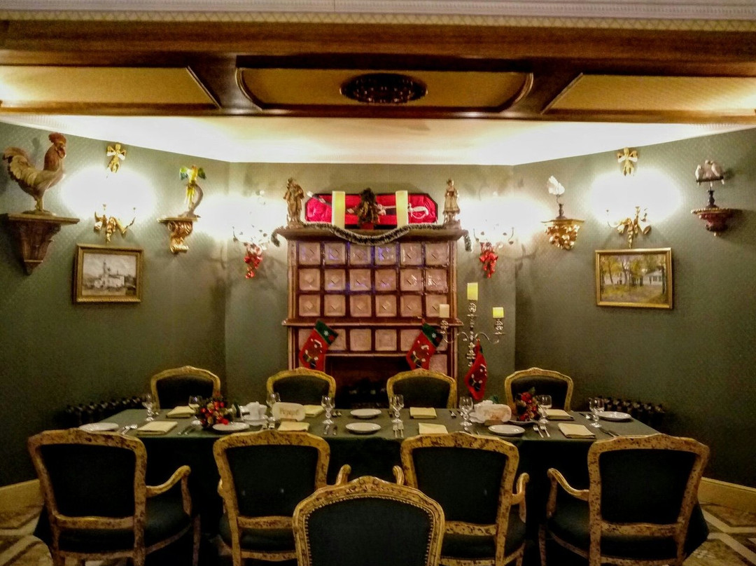 Art Hotel Aleksandrovskiy主图