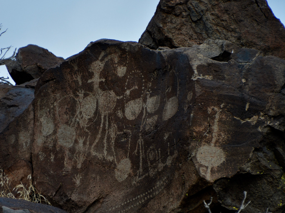 Little Petroglyph Canyon景点图片