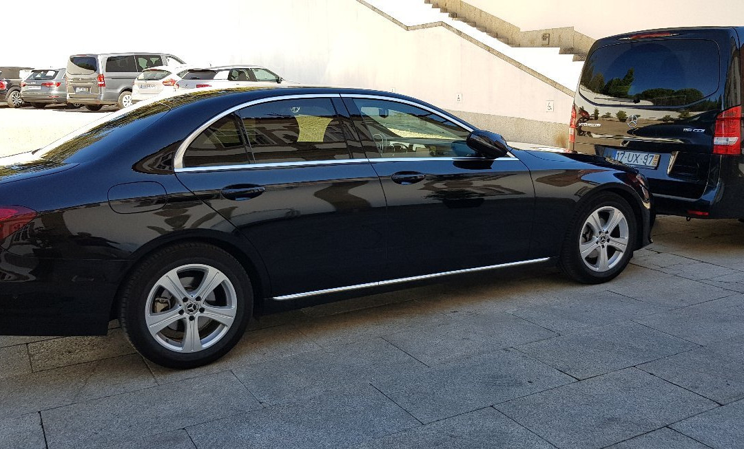 PortoAirportTransfersTO-波尔图必去景点