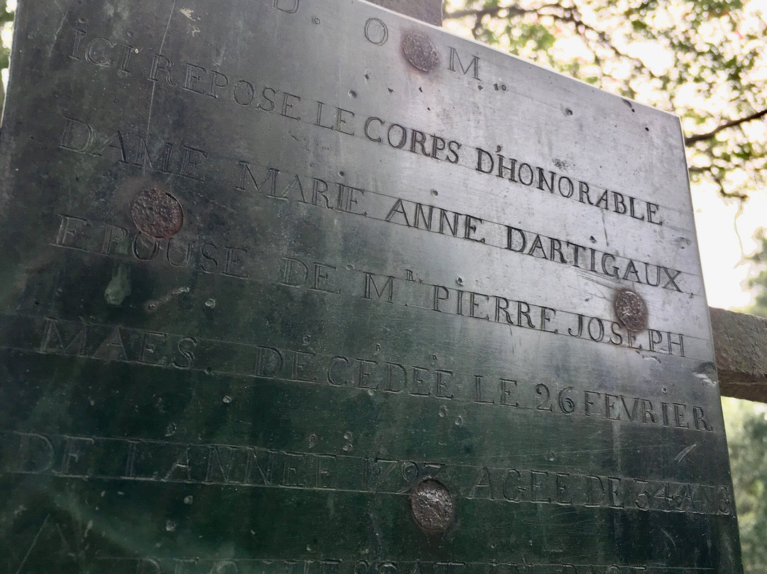 American Cemetery-纳基托什县必去景点