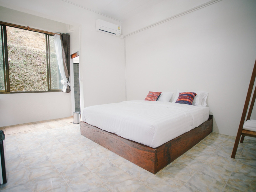 Mae Kon酒店住宿-Yayo Coffee And Bed