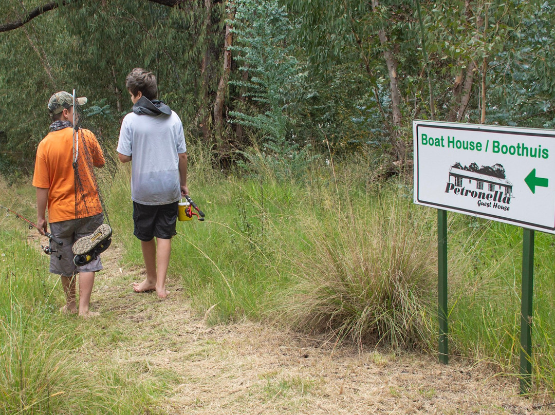 Petronella Guest House主图