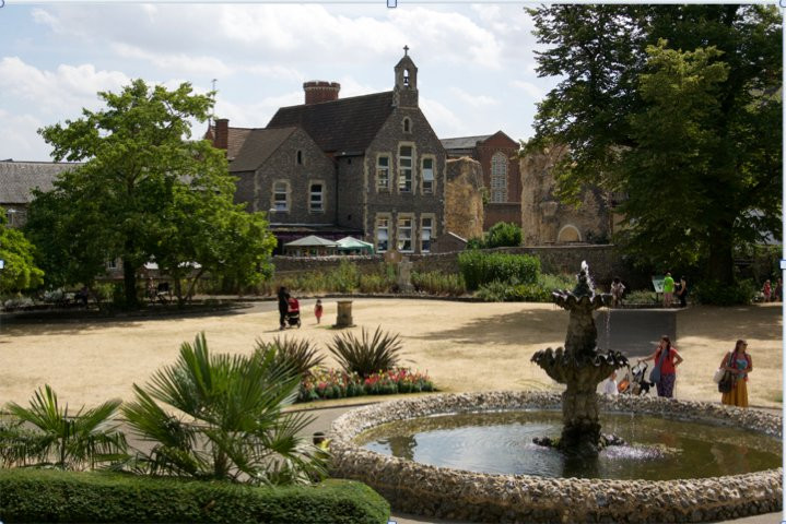 Forbury Gardens景点图片