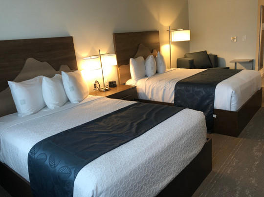 Kodiak Compass Suites主图