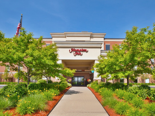 Hampton Inn Commerce Novi主图
