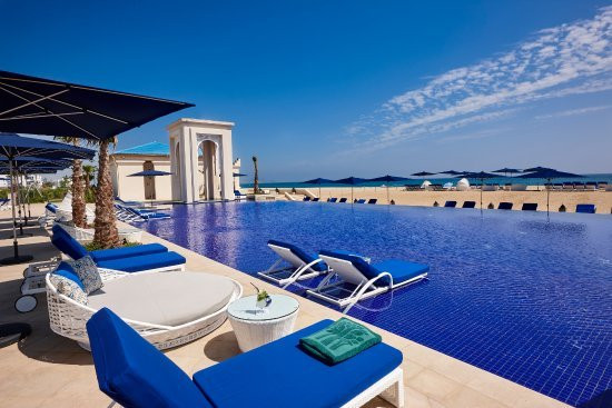 费尼迪克餐馆和美食-Azura Tamouda Bay