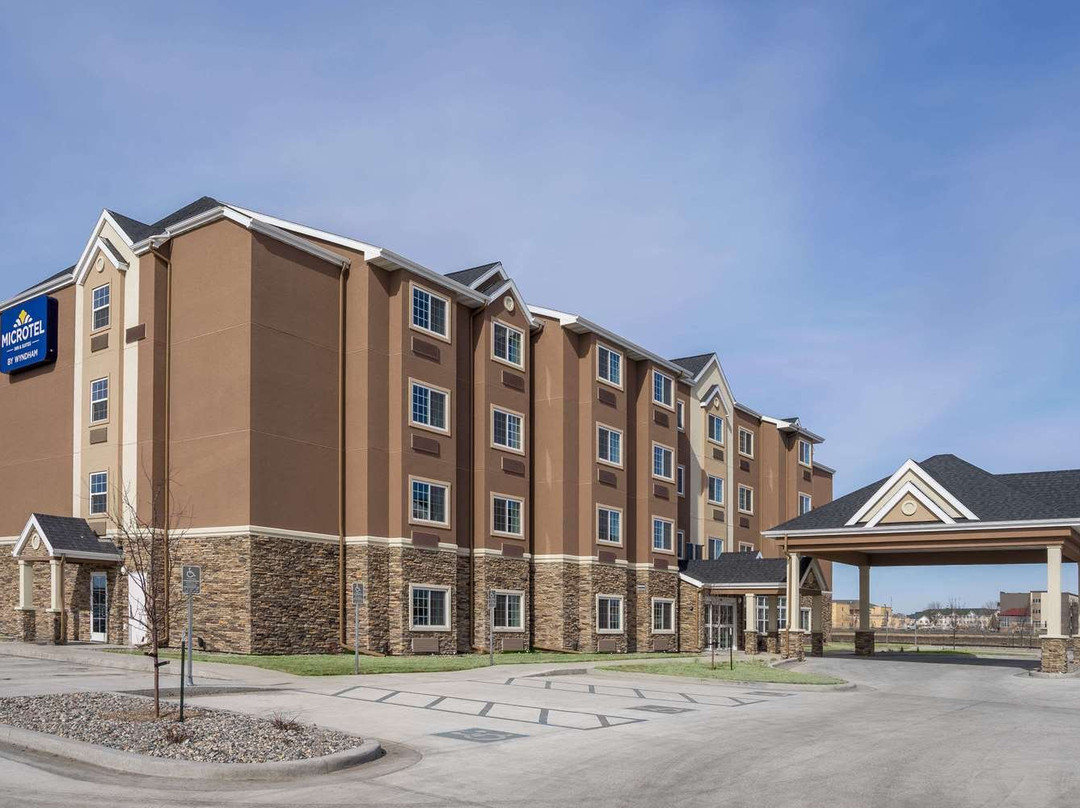 Microtel Inn & Suites by Wyndham Moorhead Fargo Area主图