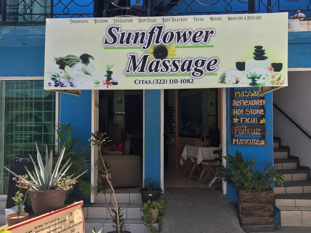 Sunflower Massage景点图片