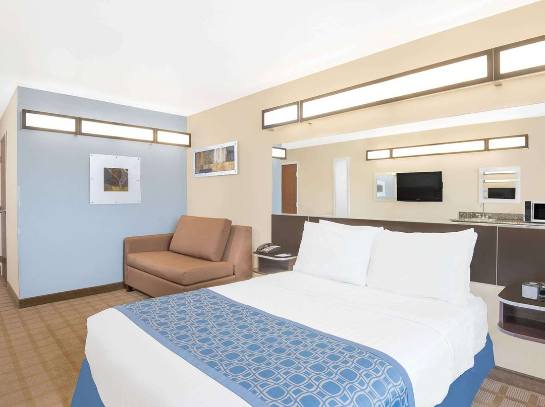 Microtel Inn & Suites by Wyndham Waynesburg主图