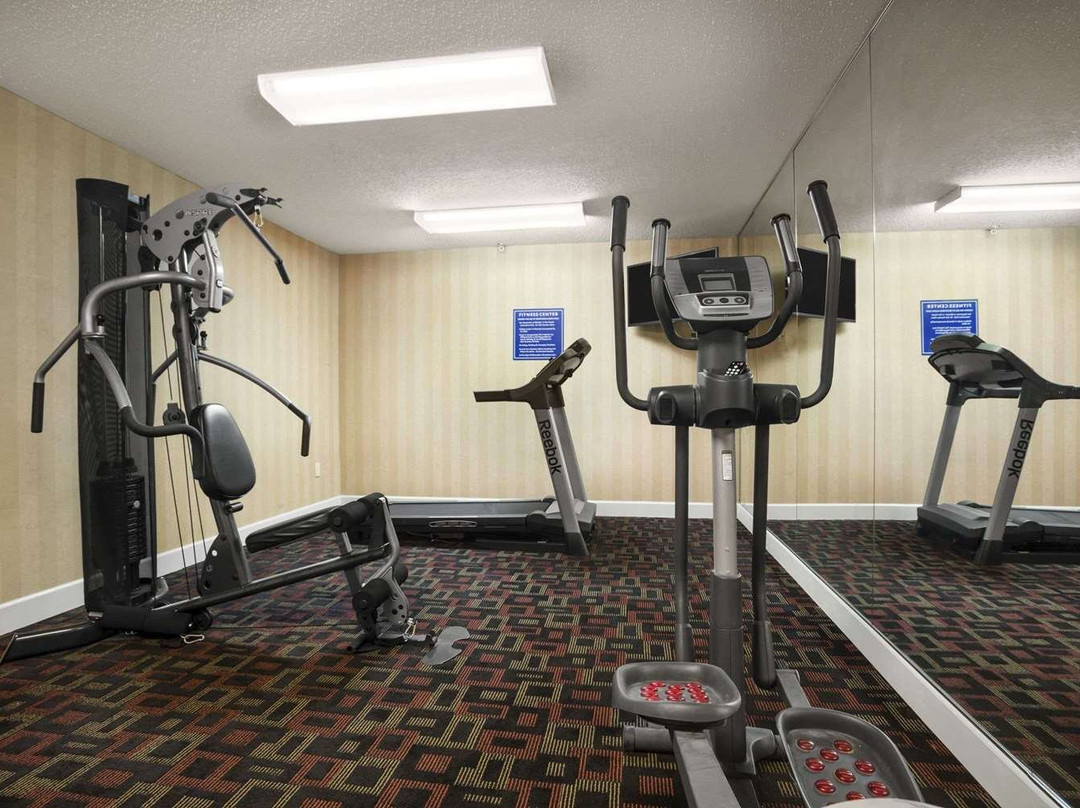 Days Inn & Suites by Wyndham Stuttgart主图