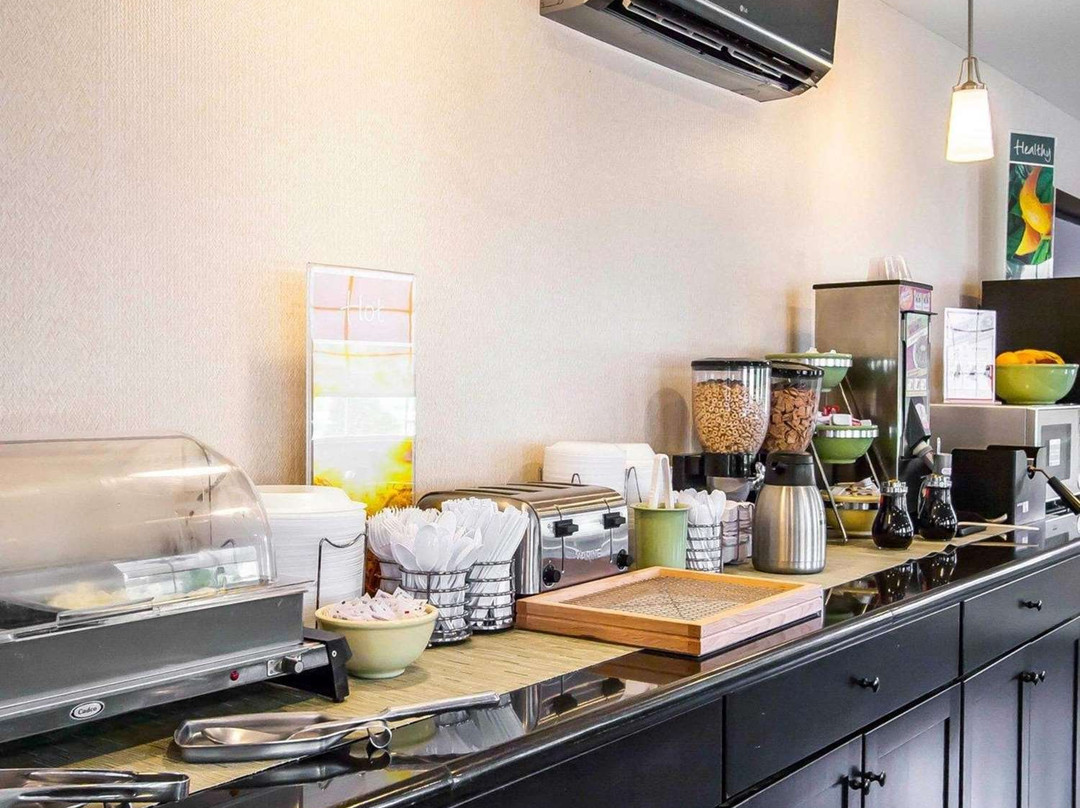 Quality Inn Cairo I-57主图