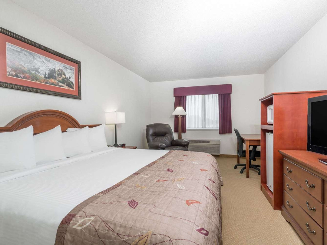 Baymont by Wyndham Marshfield主图