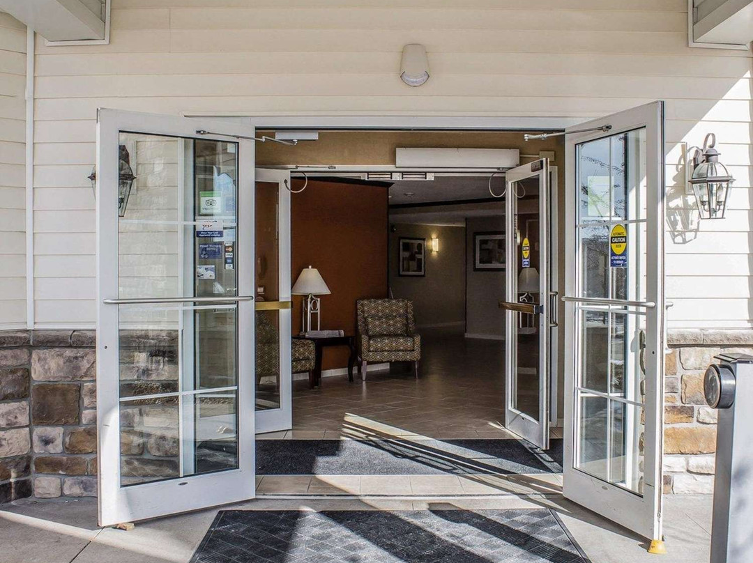 Mainstay Suites Coralville - Iowa City主图