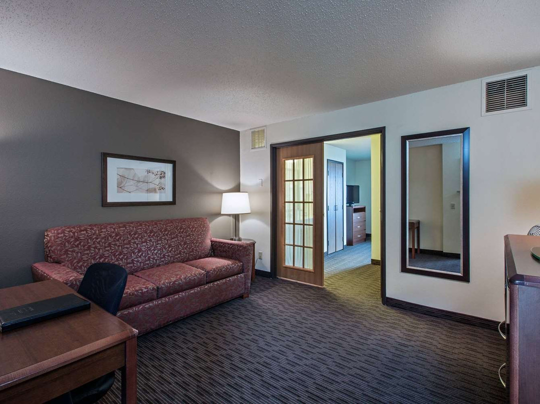 AmericInn by Wyndham Grundy Center主图