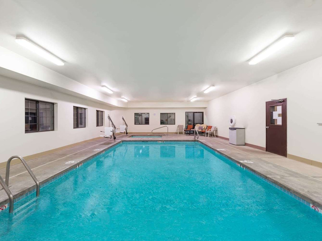 Super 8 by Wyndham Show Low主图