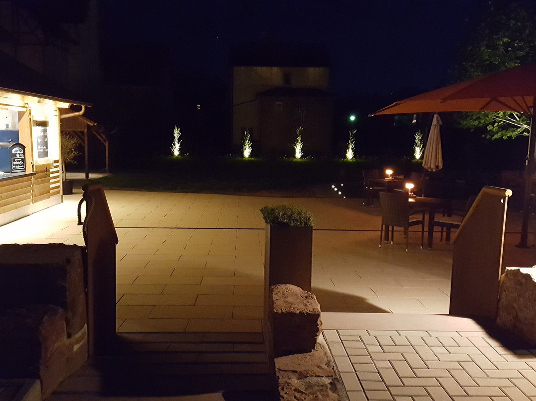 赫希赫尔酒店主图