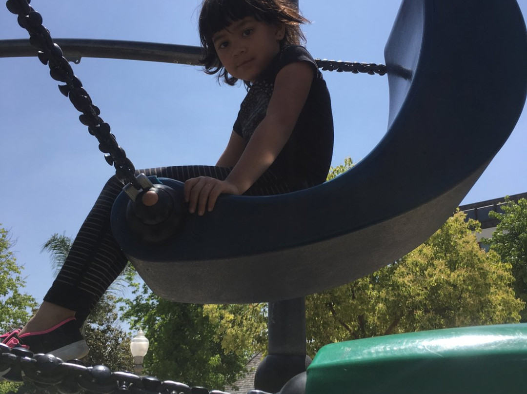 Downtown Plaza-富乐顿必去景点