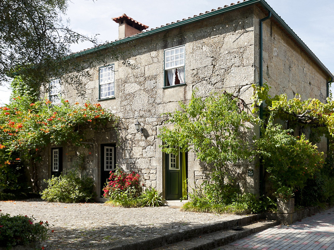 阿巴德斯之家主图