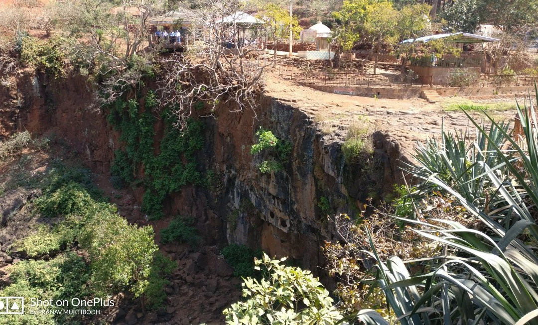 Kapildhara Waterfall-Amarkantak必去景点