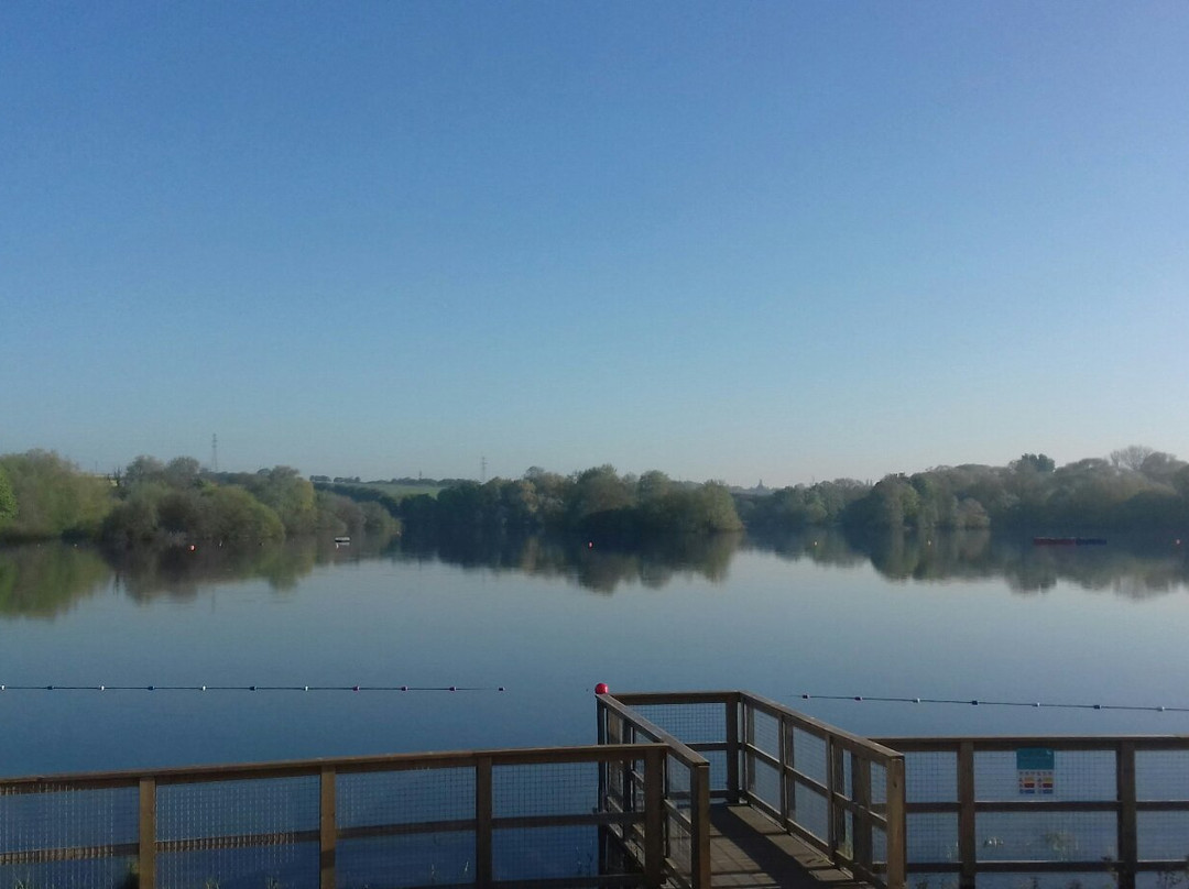Skew Bridge Ski Lake-Rushden必去景点
